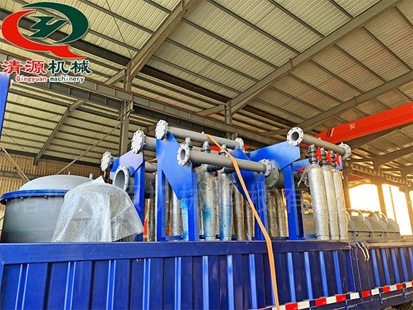 今日發貨安徽客戶壓力篩、排渣分離機、除砂機